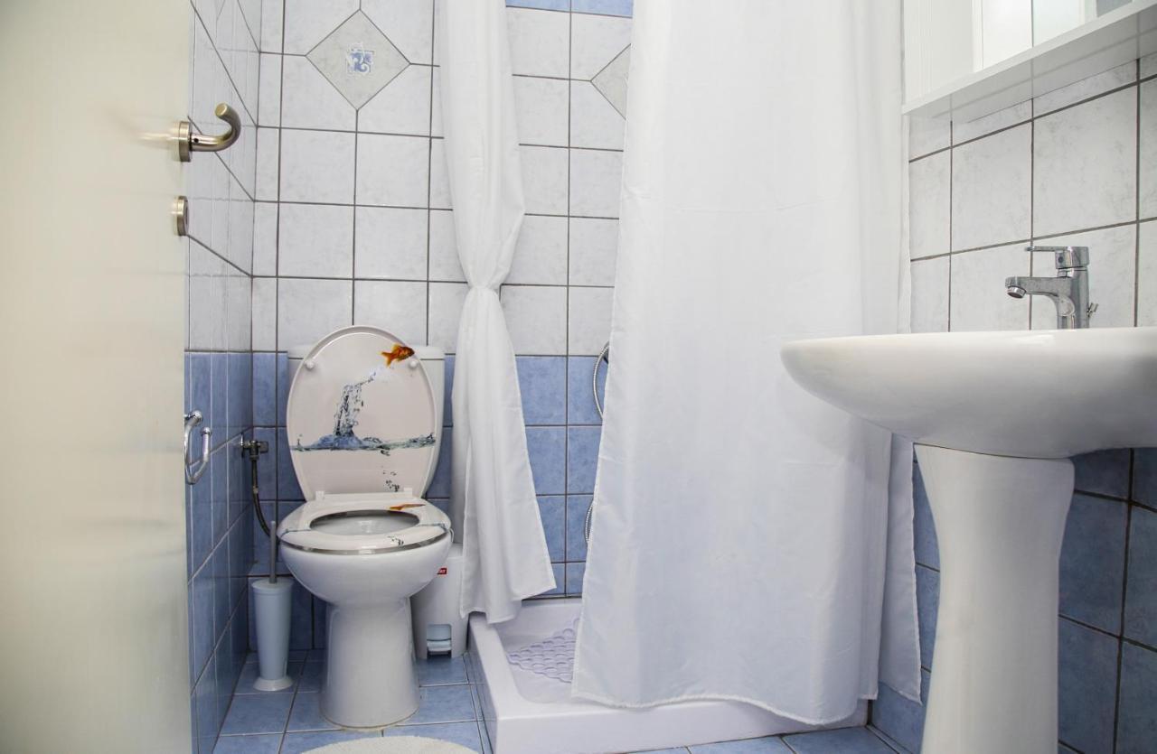 Mmm Apartment Makrýgialos Екстериор снимка